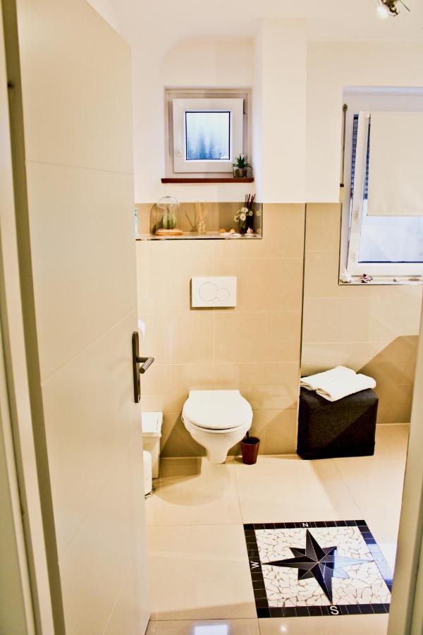 Luxus City Apartamento Metzingen  Exterior foto